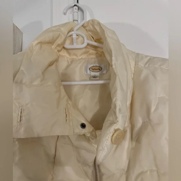 Talbots cream vest - Picture 2 of 4